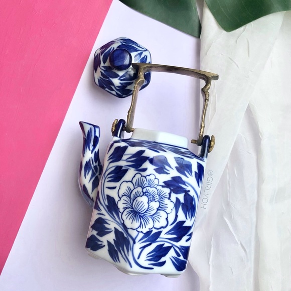 Qinghua Asian Blue White Porcelain Flower Lotus Brass Hexagon Small Teapot - Picture 3 of 5